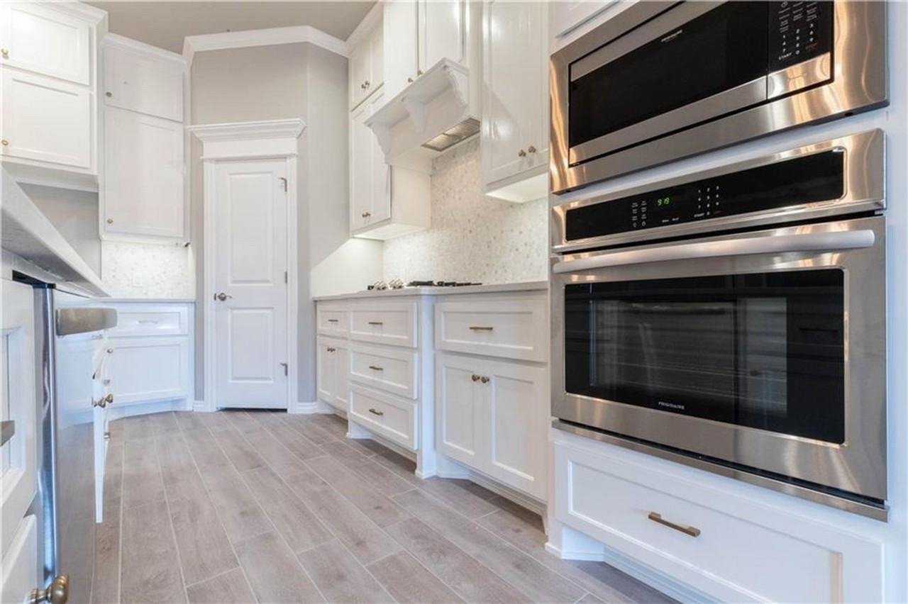 7925 Sweetgum St - Photo 7 of 27