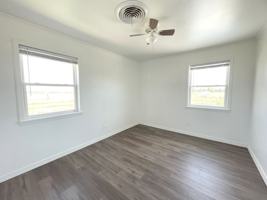 featured image of 3007 W Mccormick Rd