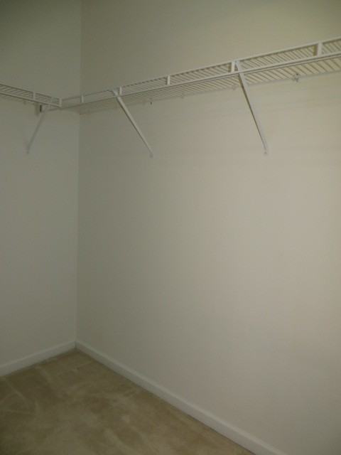 2052 Shady Pond Dr - Photo 7 of 23