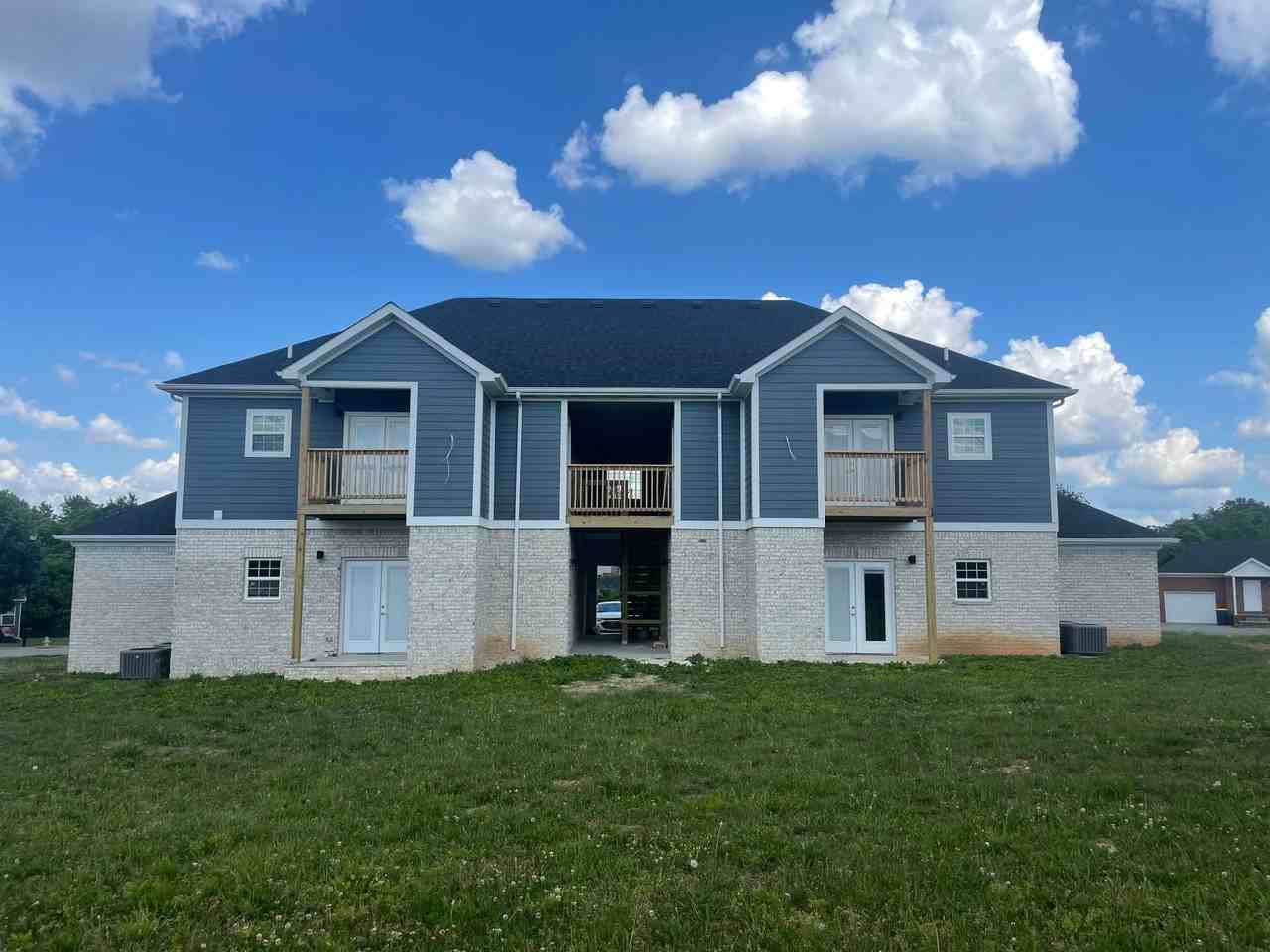 271 Spring Creek - Photo 4 of 11