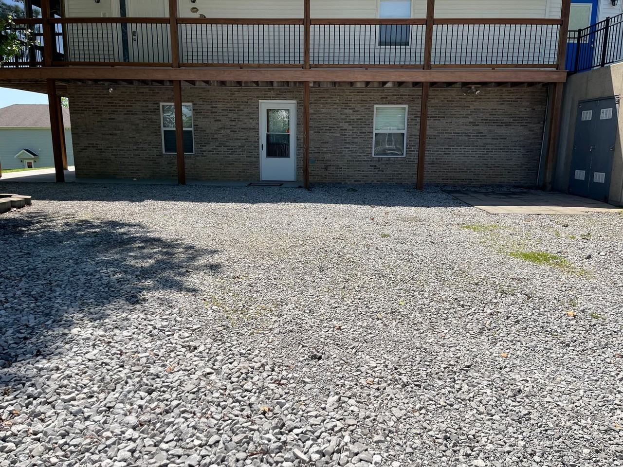 141 S Ash St - Photo 2 of 27