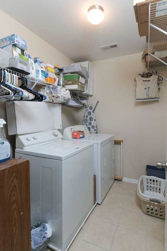 1409 Red Sunset Ln - Photo 5 of 50