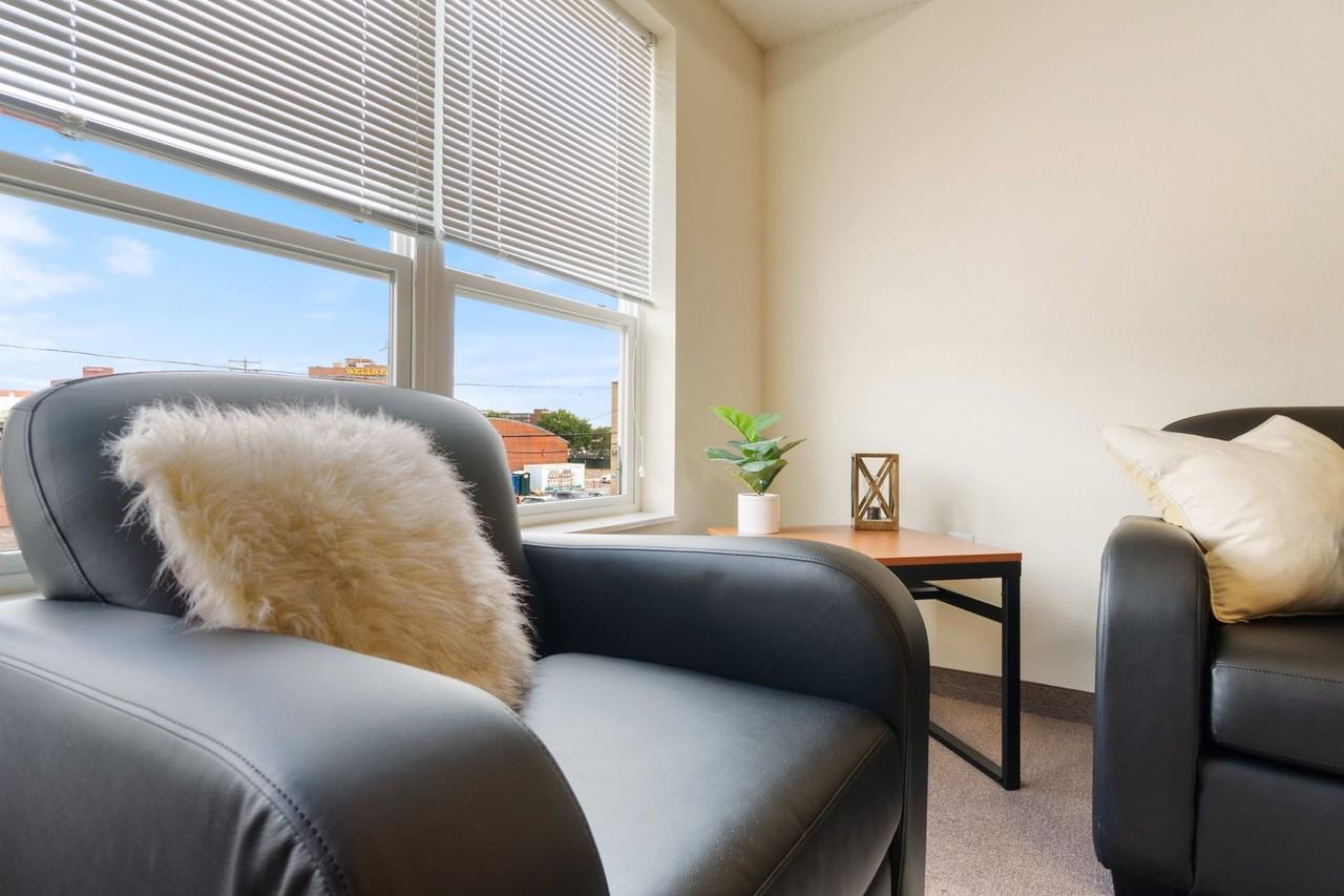 Cloud on Fifth - Photo 4 of 50