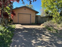 featured image of 1840 Se Bethel St