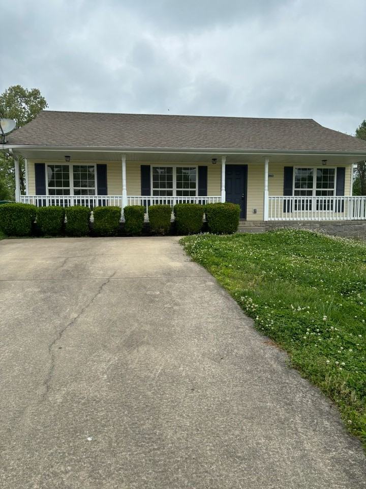 2863 Rome Ln - Photo 4 of 22