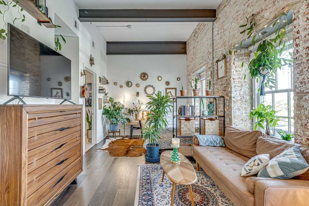 515 N Washington St - Photo 7 of 22