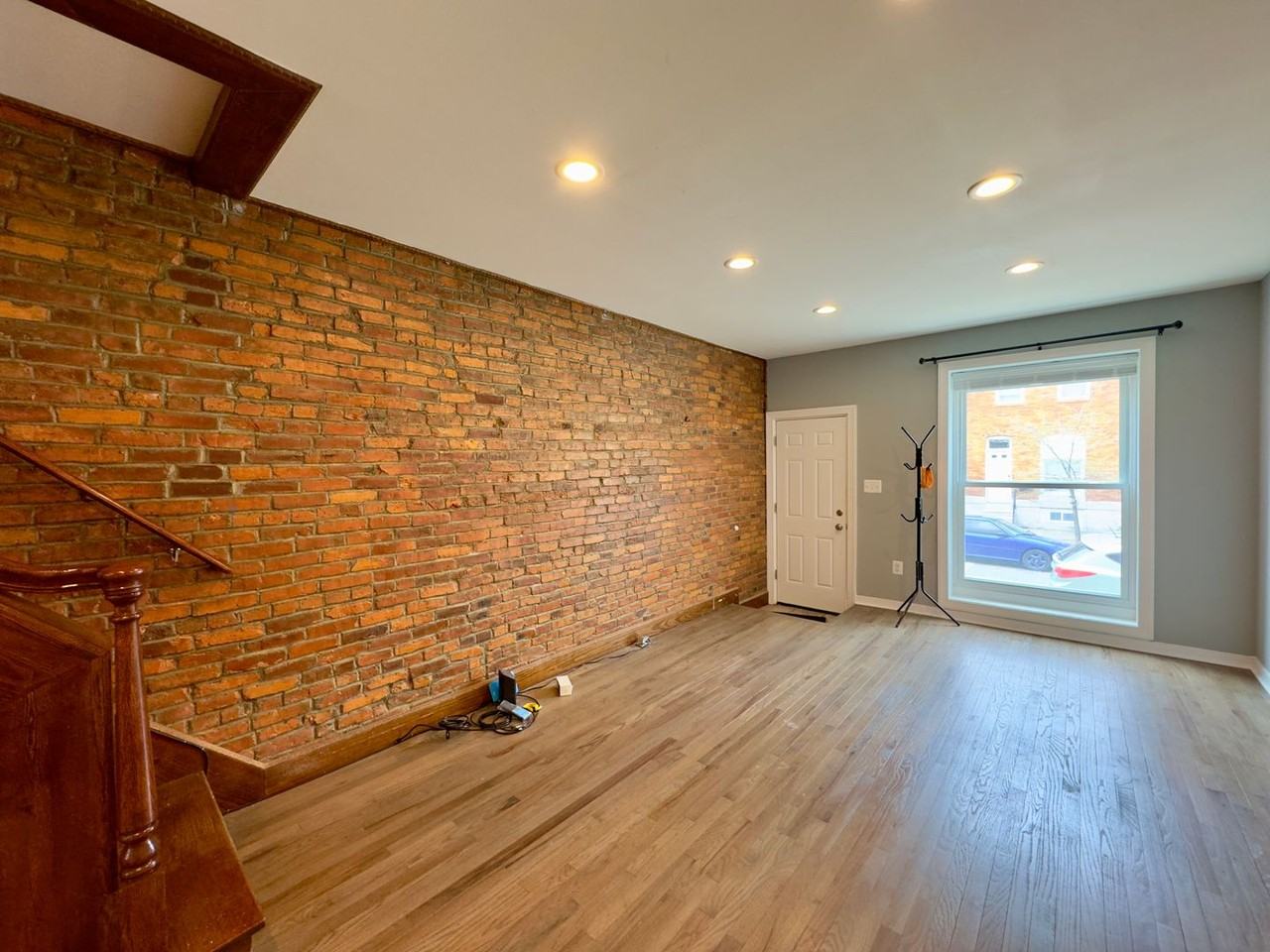 315 S Lehigh St - Photo 2 of 22