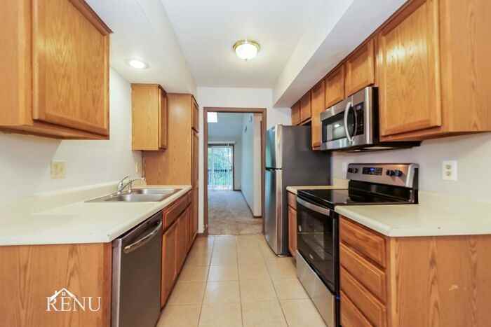 3525 Nw 71st Ter - Photo 2 of 17