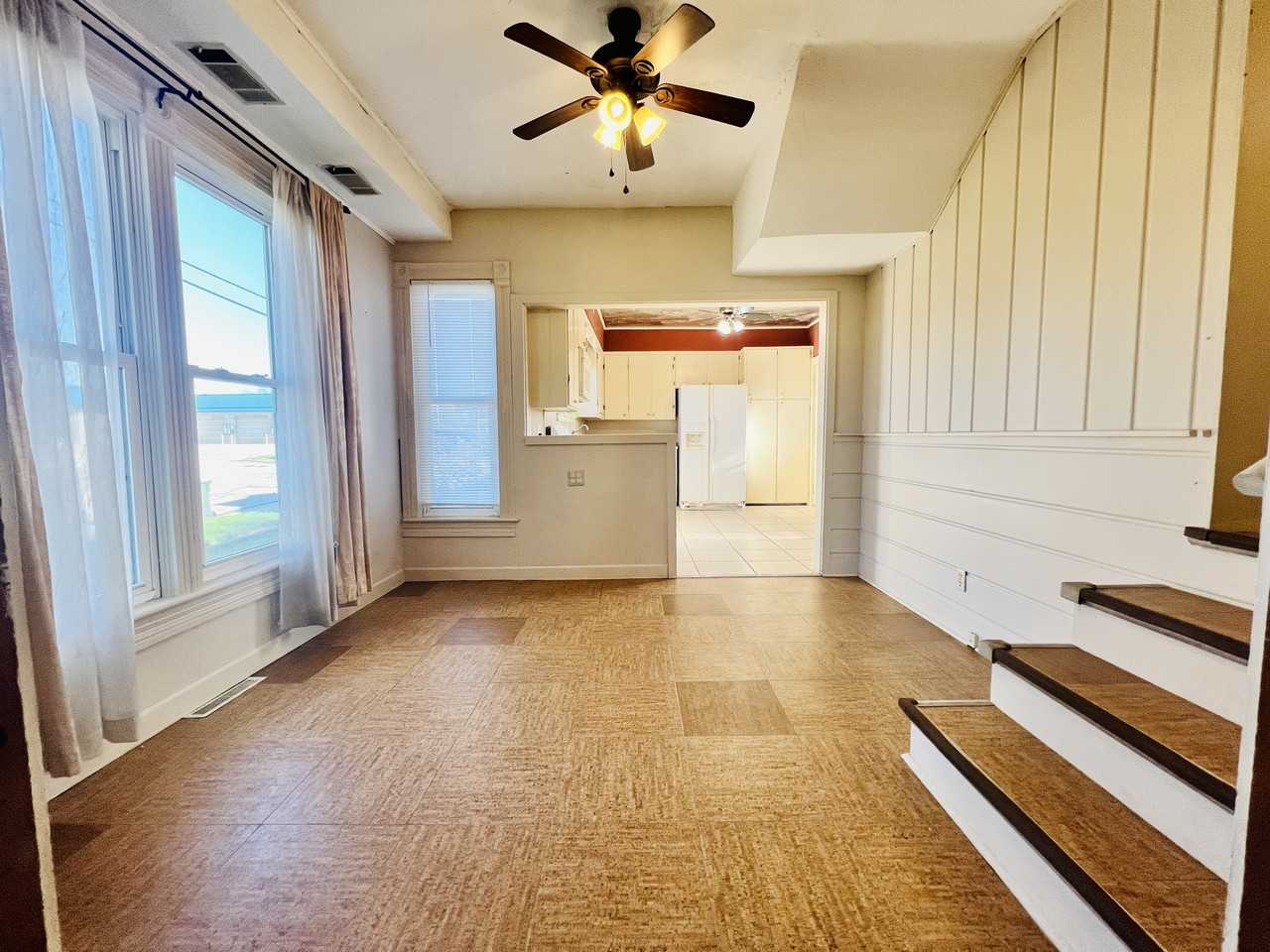 1323 West 2nd Street - Photo 6 of 23