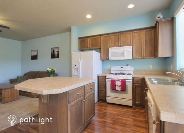 16532 Se Scoria Ln - Photo 3 of 6