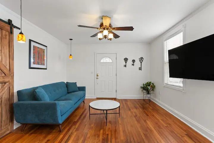 1019 Joan Ave #NA - Photo 4 of 18