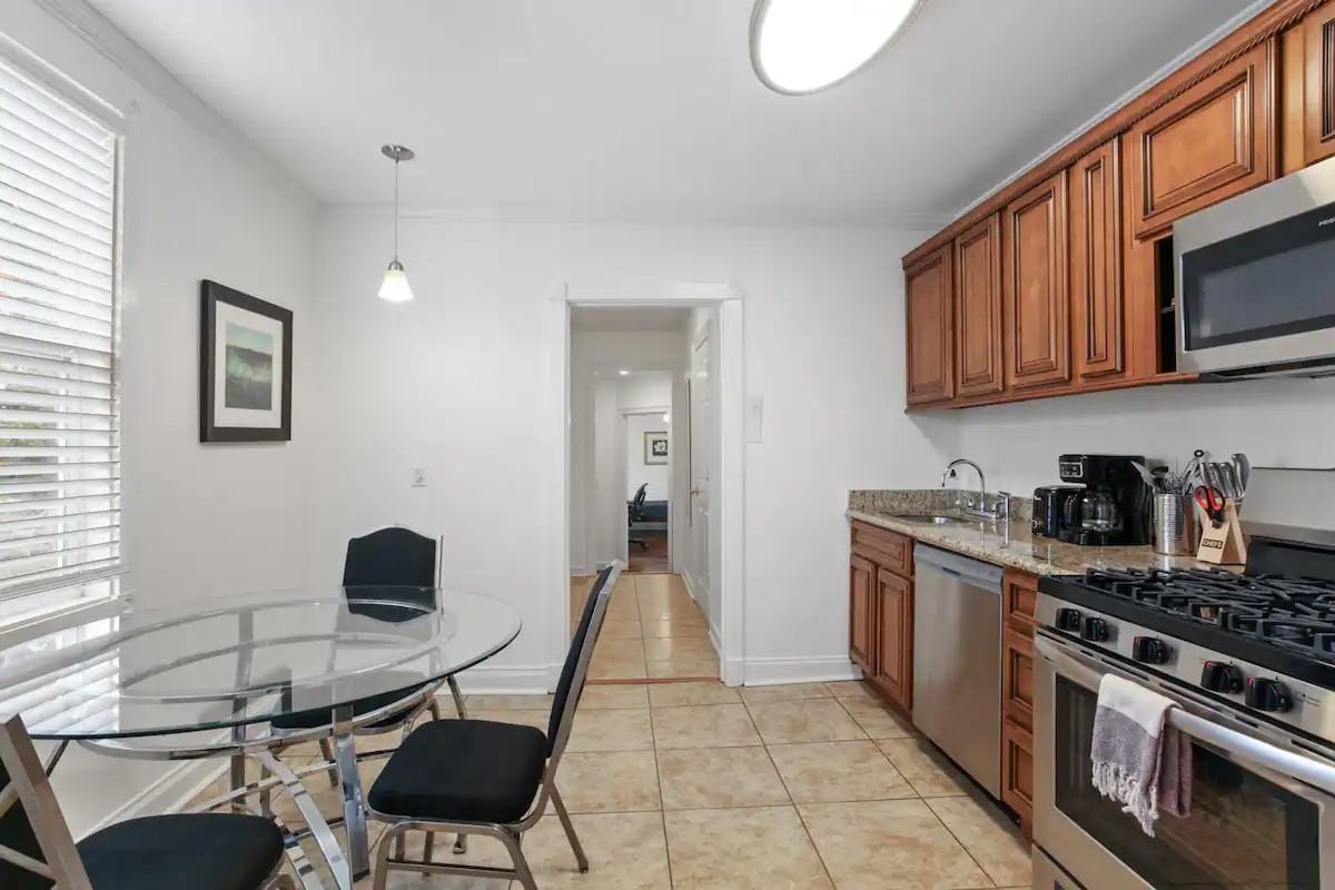 1019 Joan Ave #NA - Photo 6 of 18