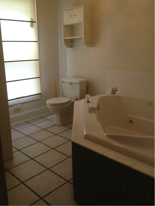 365 Martin St - Photo 2 of 9