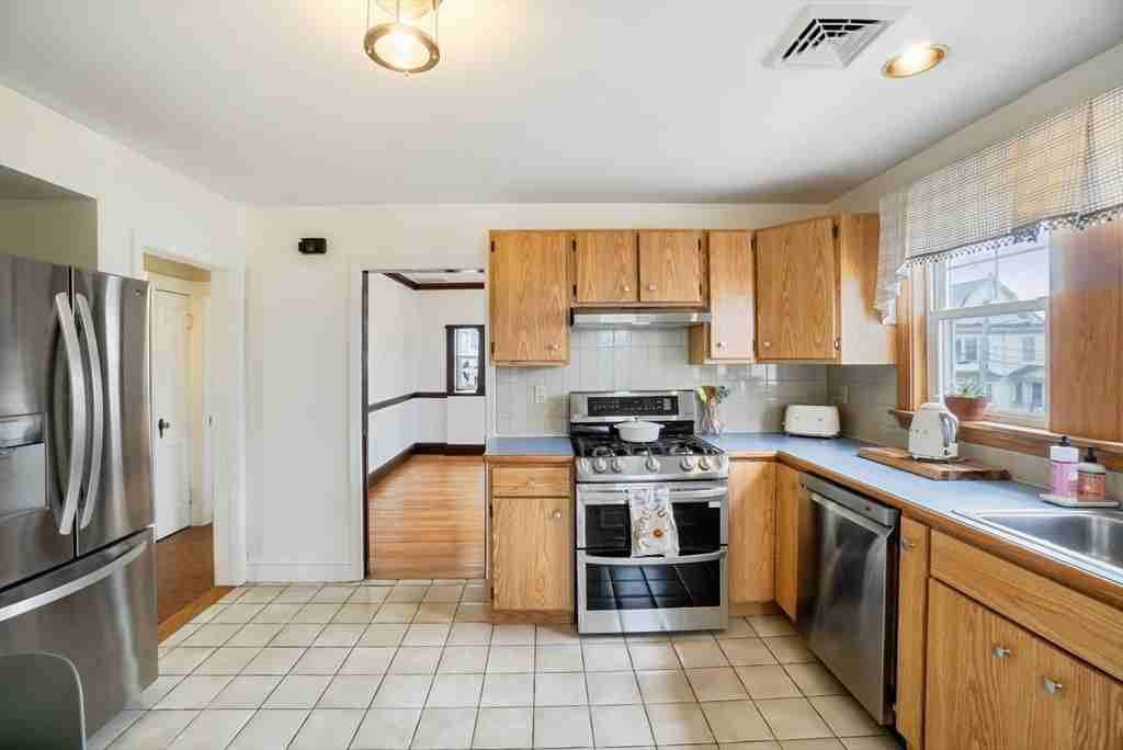 26 Saint Brendan Rd #2 - Photo 2 of 18