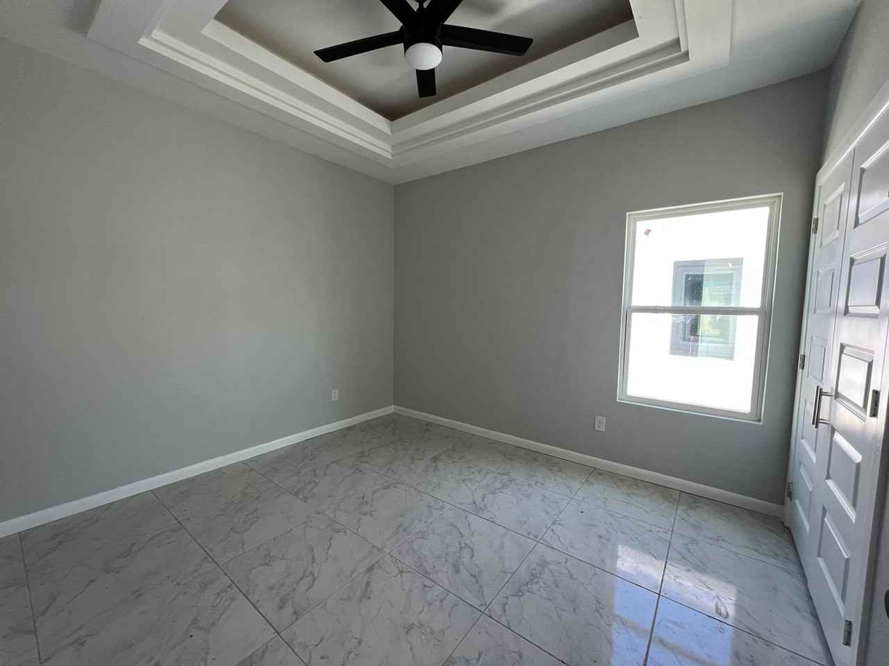 3312 S Mia Ln #2 - Photo 3 of 7