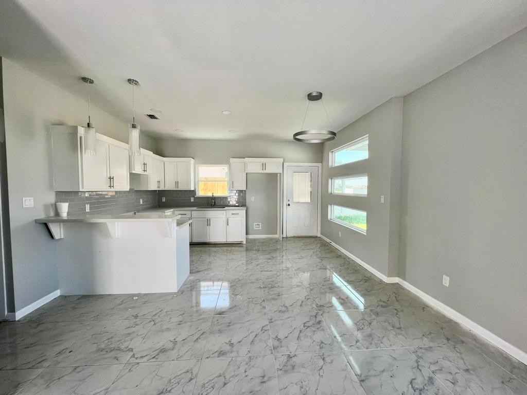 3312 S Mia Ln #2 - Photo 4 of 7