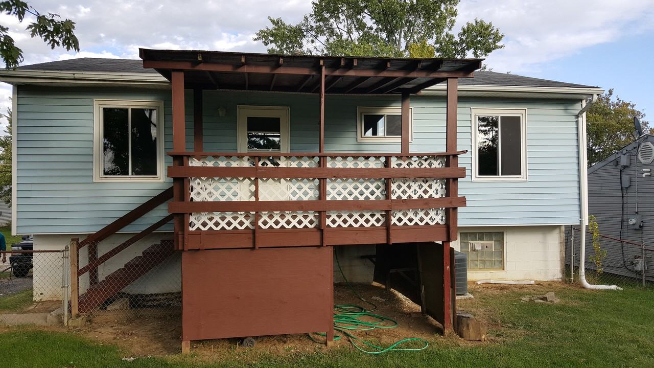 9967 Crusader Dr - Photo 2 of 14