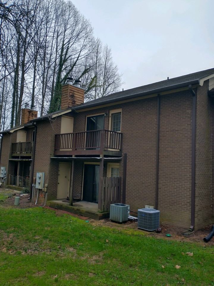 238 Ridge Forest Court - Photo 2 of 15