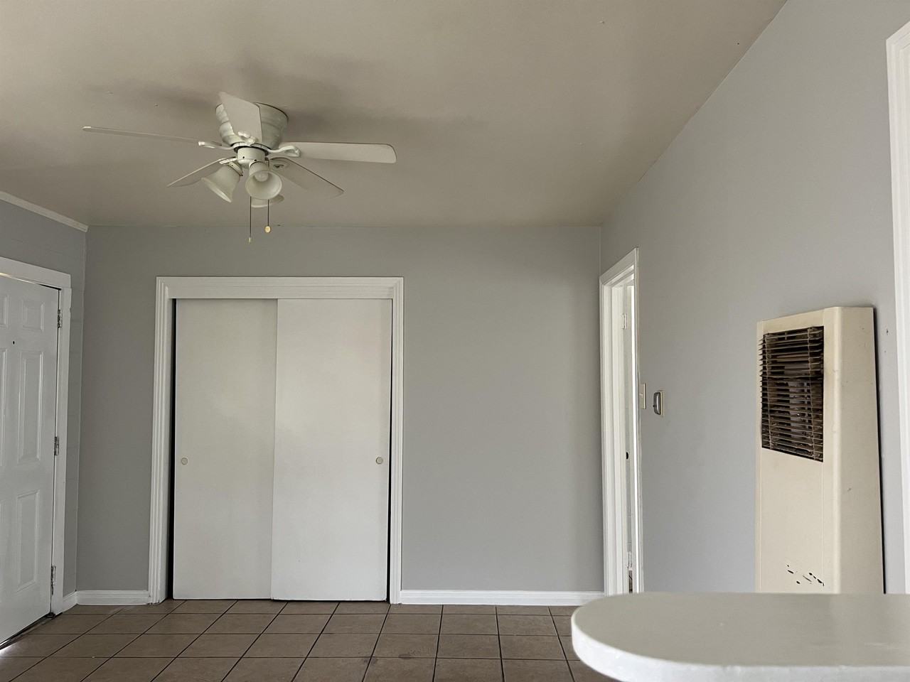 1014 French St #1 - Photo 4 of 7