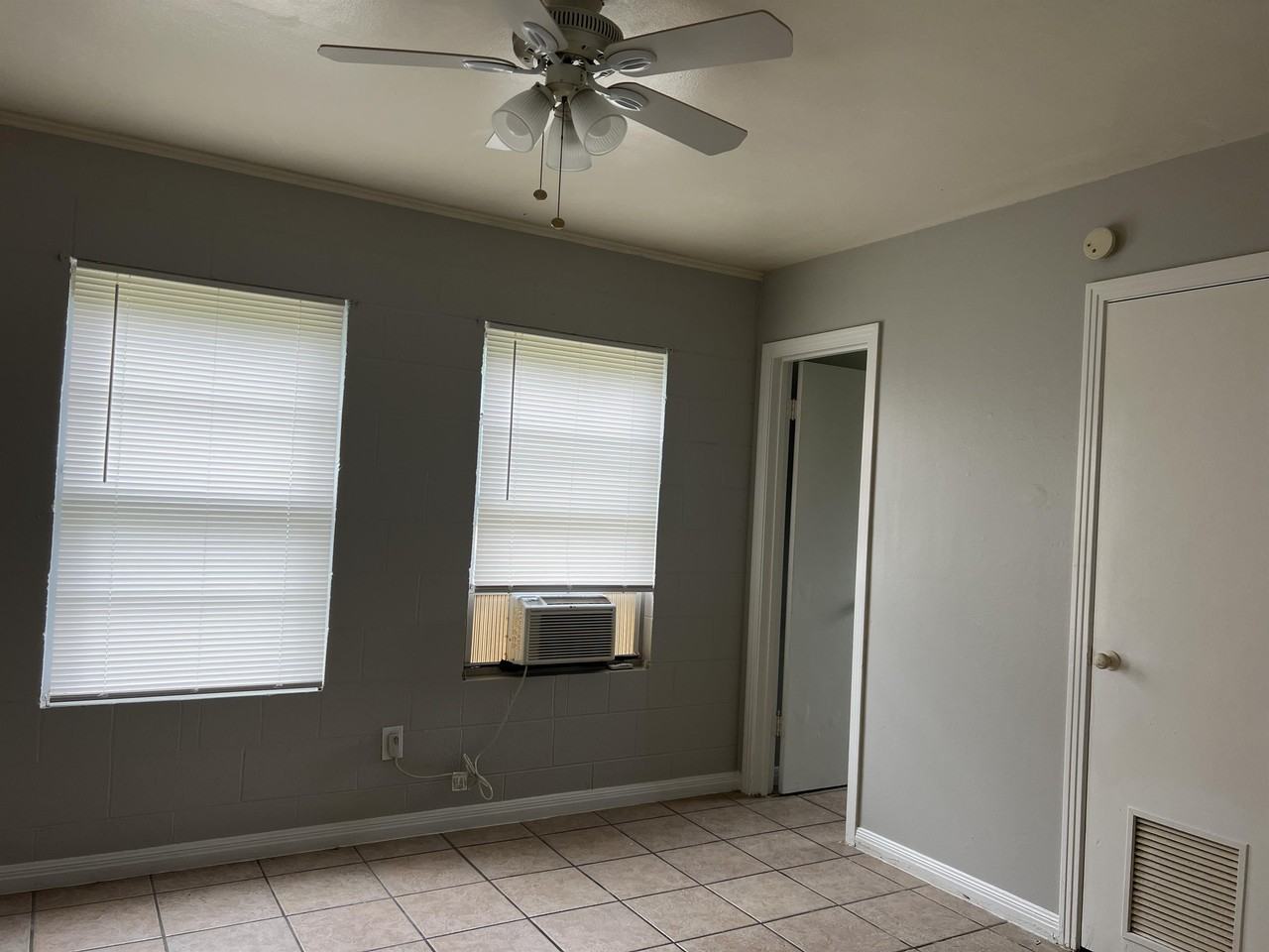 1014 French St #1 - Photo 5 of 7