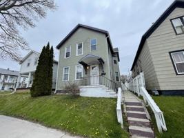 featured image of 1110 Erie Ave #1110