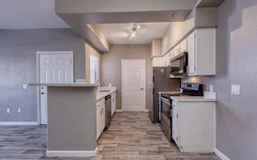 16630 N 43rd Ave - Photo 3 of 16