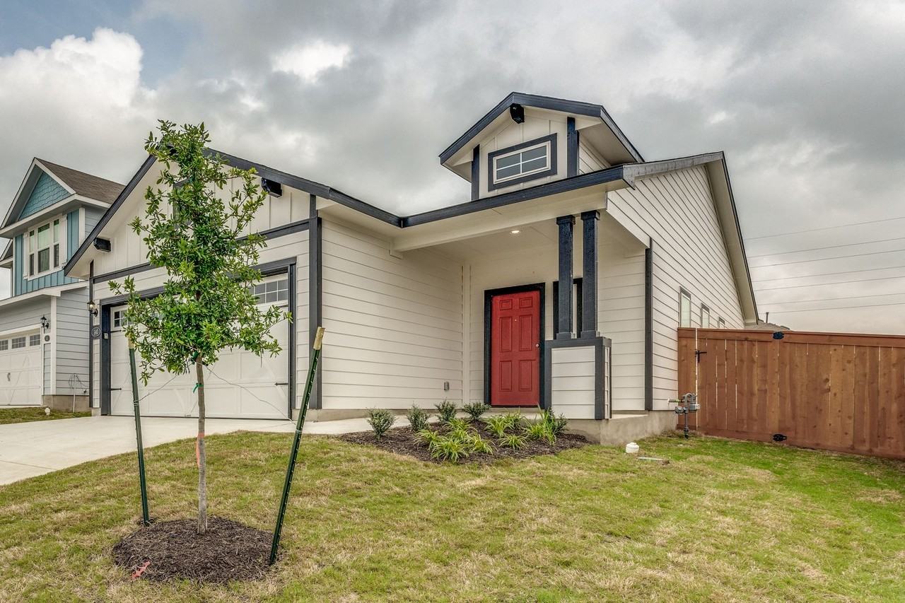 140 Thunder Oak - Photo 3 of 25