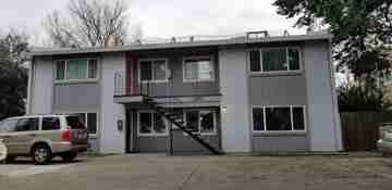 featured image of 1432 Drake Dr