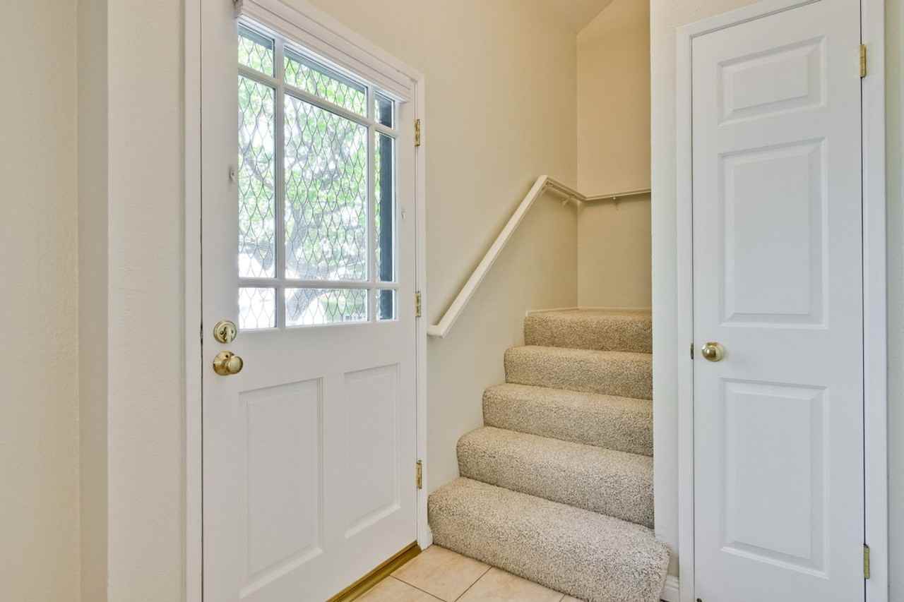 1298 Reeve - Photo 2 of 50