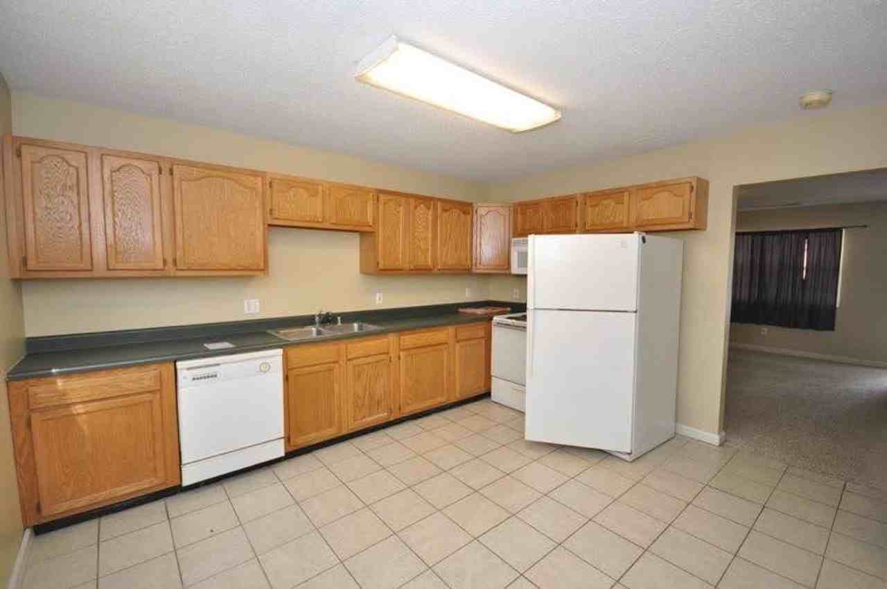 Dogwood Apartments 409 W 14th St, Benton, KY 42025 Zumper