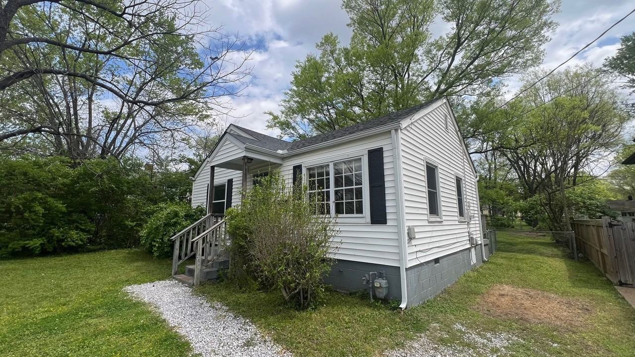 625 N 9th St - Photo 2 of 13