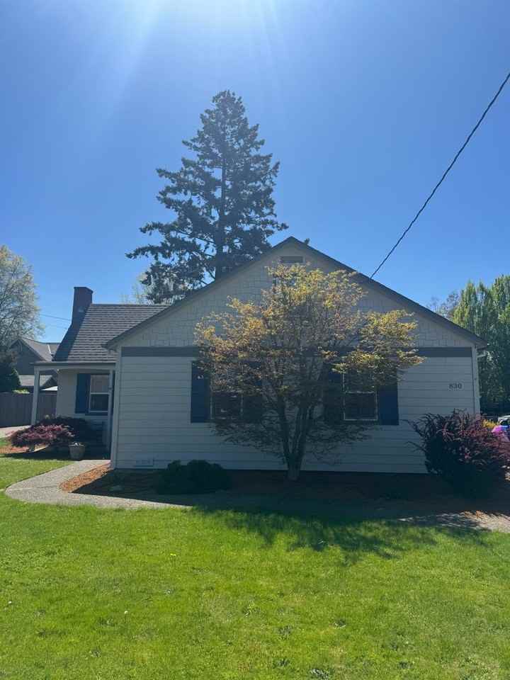 830 Ne Sunrise Ln - Photo 2 of 28