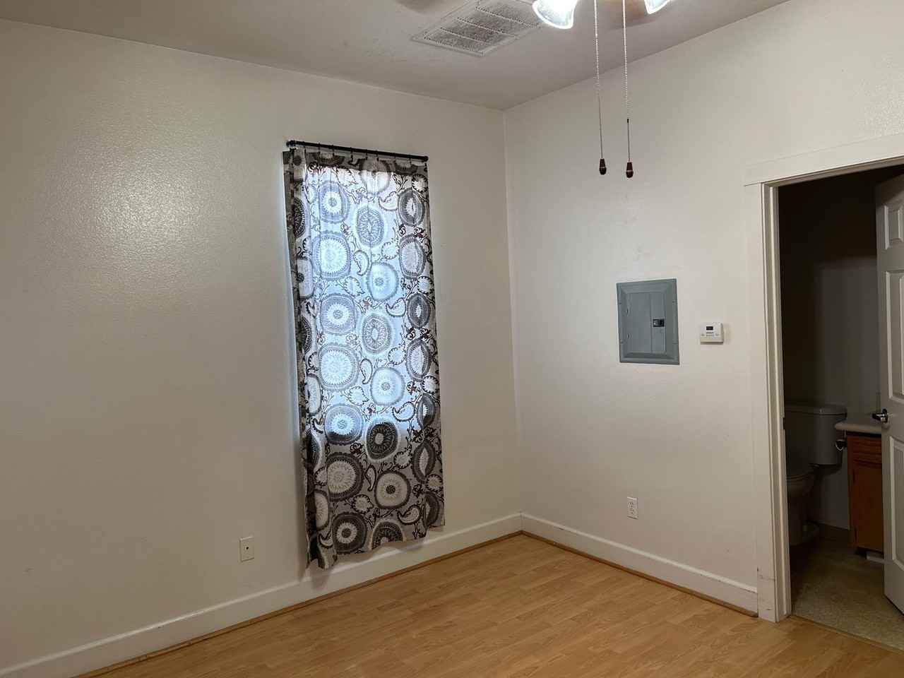 Downtown Living - Photo 4 of 5