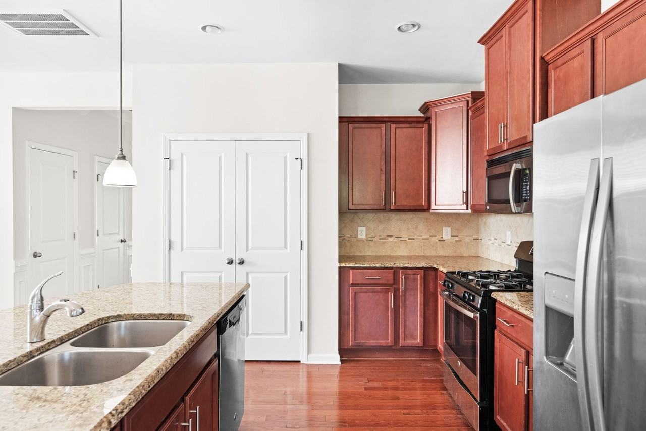 525 Panorama View Loop - Photo 4 of 22