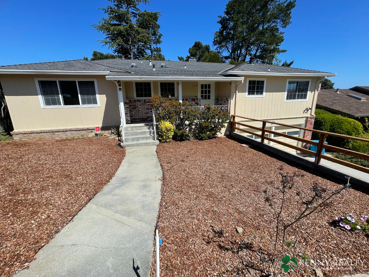 3334 Caxton Ct - Photo 2 of 35