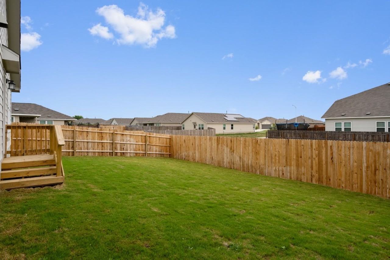 542 Blue Stem Rd - Photo 3 of 29