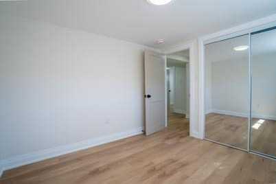 59 Elkwood Crt - Photo 2 of 20