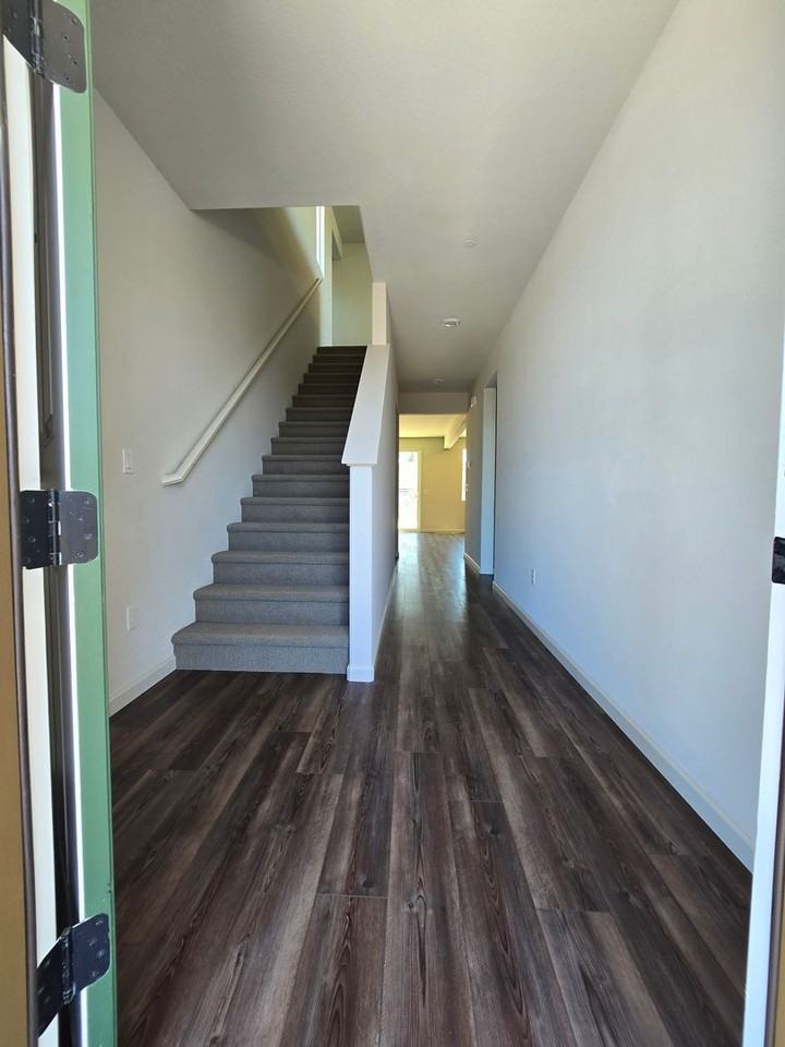 4140 Markovich Ct - Photo 6 of 23