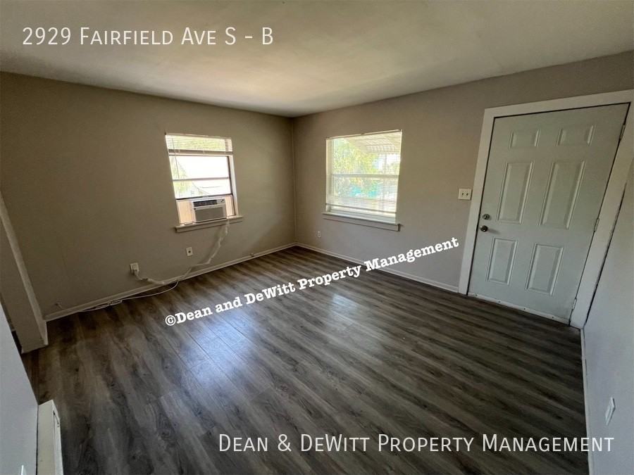 2929 Fairfield Ave S #B - Photo 6 of 16