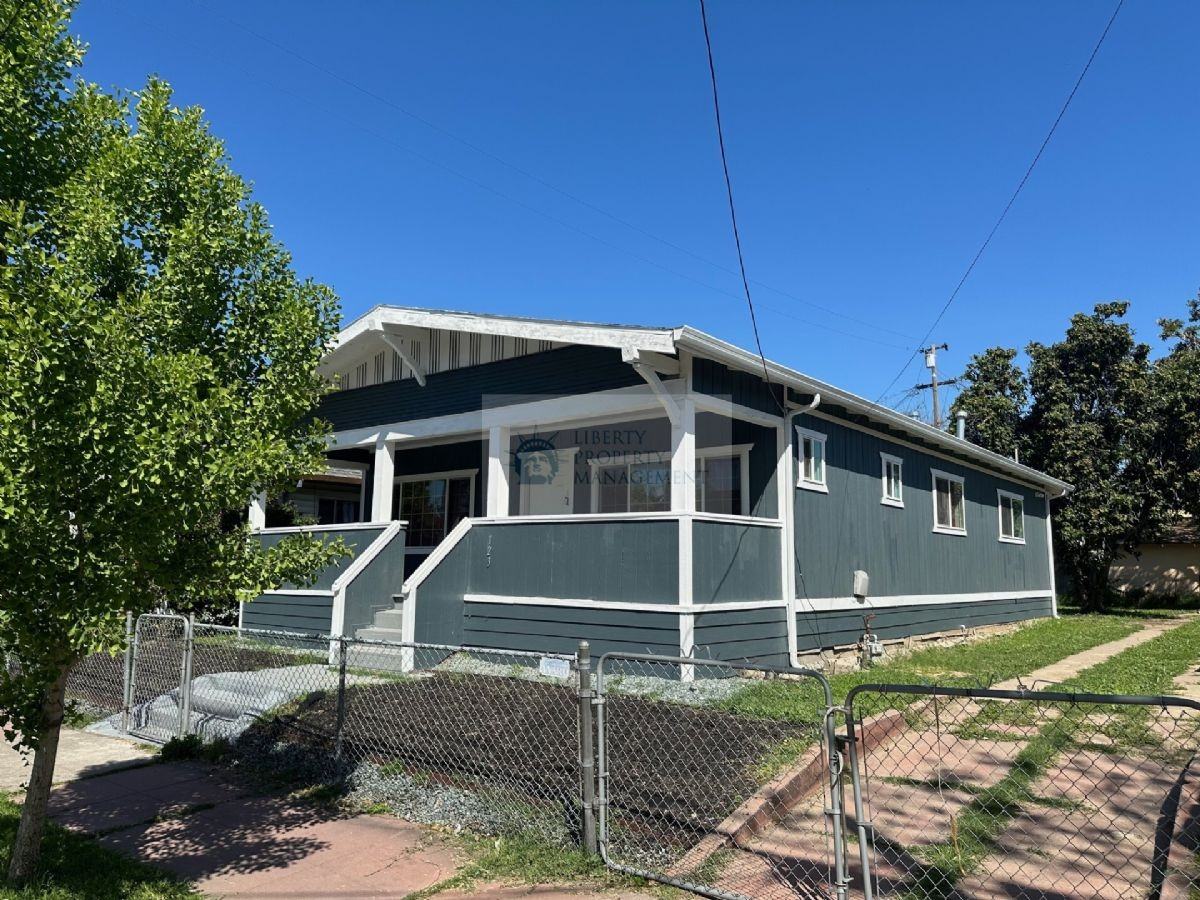 123 W Jackson St #NA - Photo 2 of 9