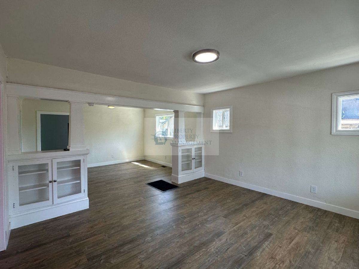 123 W Jackson St #NA - Photo 3 of 9