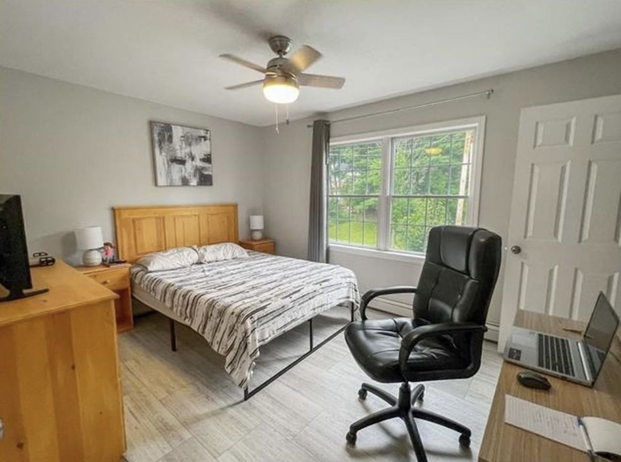 273 Heater Rd B, Lebanon, NH 03766 2 Bedroom House for 4,200/month