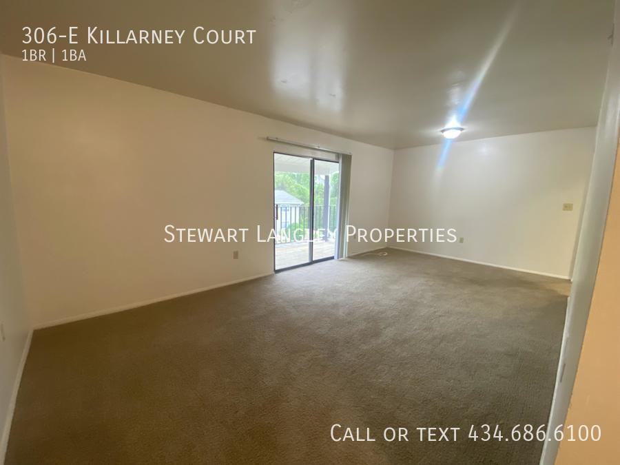 County Green Apartments - Photo 3 of 23