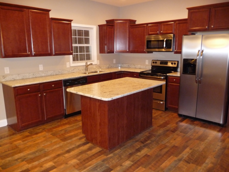 214 Dylan Cir - Photo 3 of 8