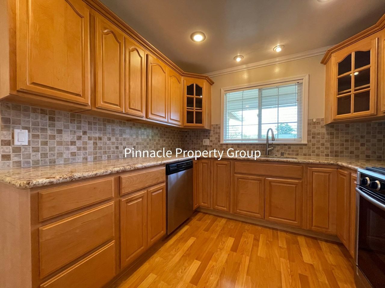 4050 Duggan Drive - Photo 7 of 24
