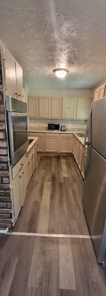 Rochelle Way - Photo 2 of 18