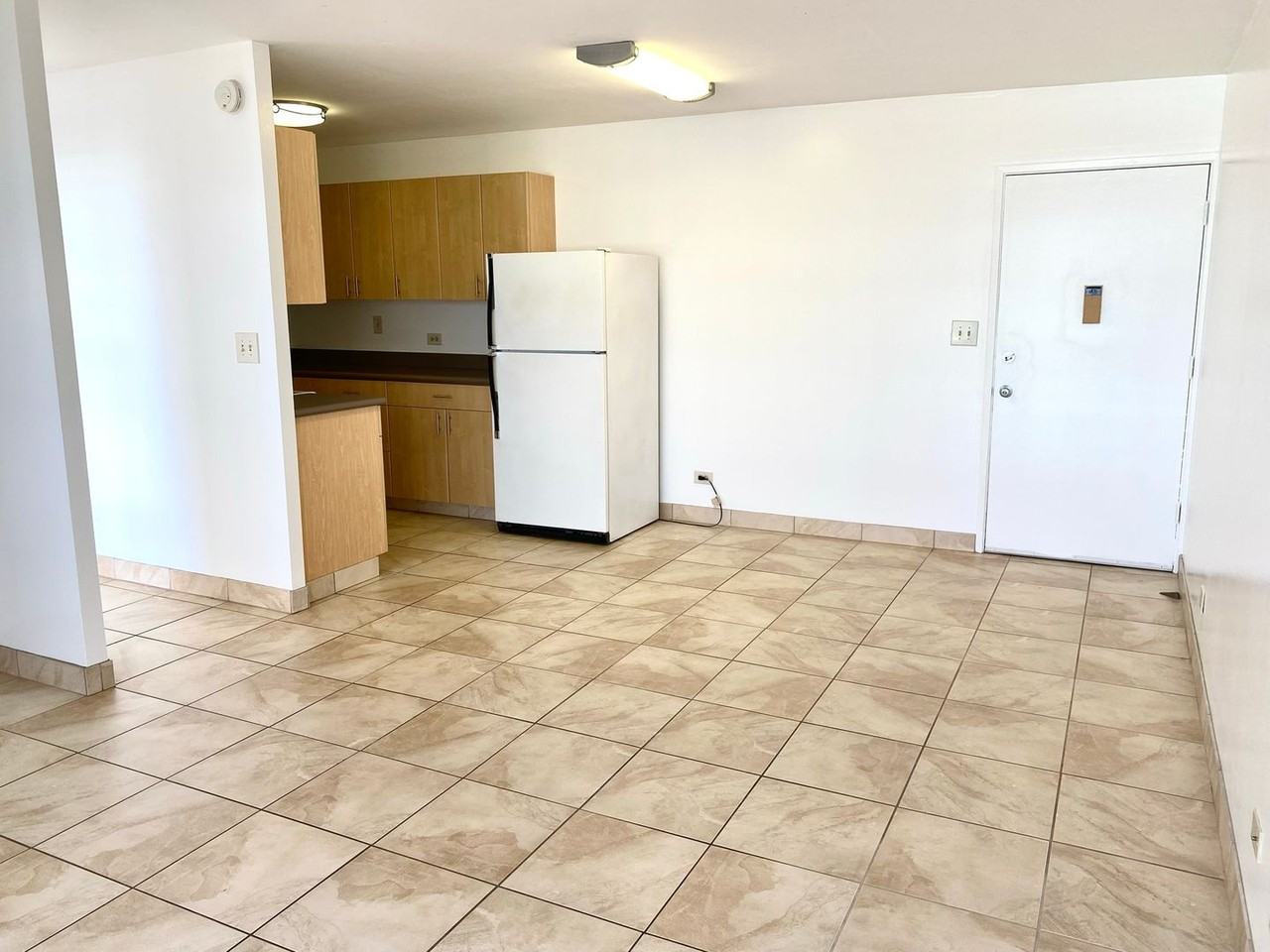 1425 Liliha St #5F - Photo 2 of 7