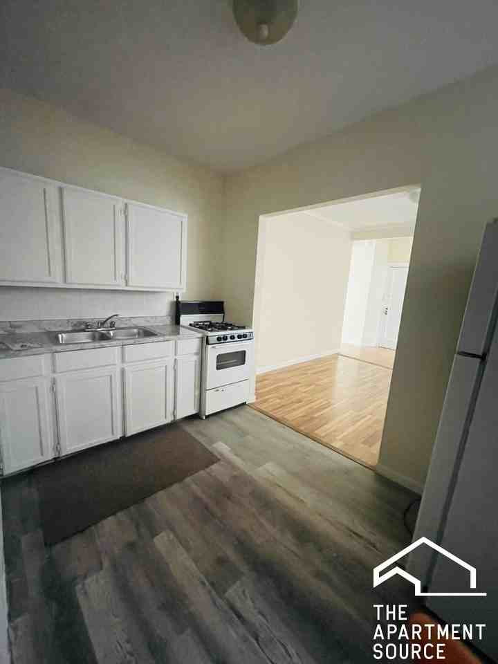 2247 Gunderson Ave #1 - Photo 2 of 14