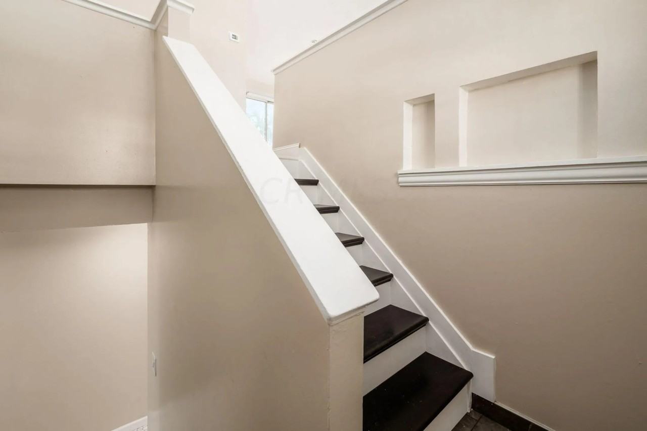 7692 Whitneyway Dr - Photo 2 of 38