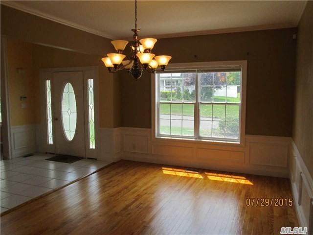 17 Beechwood Dr - Photo 2 of 16